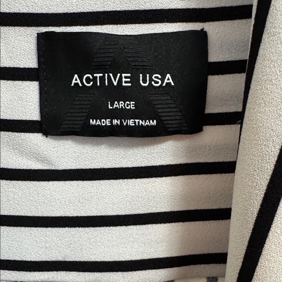 Active USA Women's Striped Blazer - Picture 2 of 4